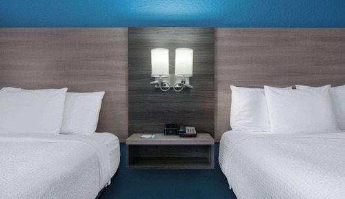 Room, 2 Queen Beds, Accessible, Non Smoking (Mobility Accessible)