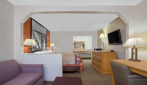 Room, 1 Double Bed, Accessible, Non Smoking (Mobility Accessible)