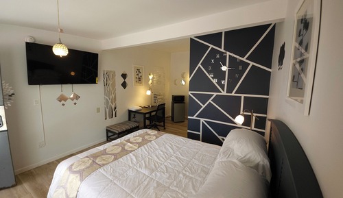 Standard Single Room, 1 Bedroom, Non Smoking, Jetted Tub