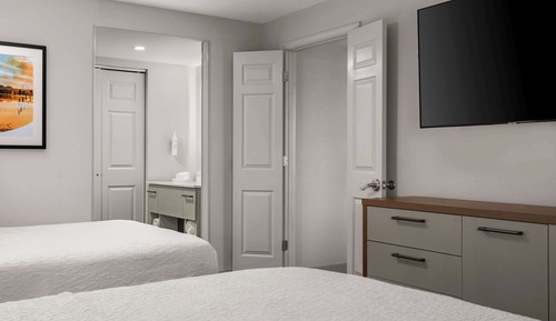 Suite, 1 Bedroom, Non Smoking (2 Double Beds)