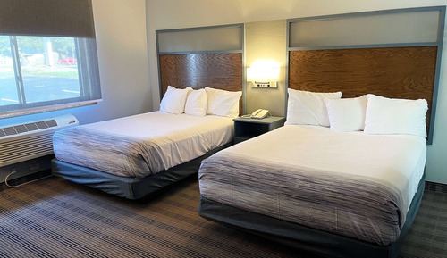 Room, 2 Queen Beds, Non Smoking (Dog Friendly)
