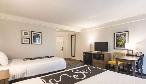 Room, 2 Double Beds, Non Smoking