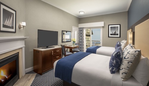 Deluxe Room, 2 Queen Beds, Balcony, Ocean View