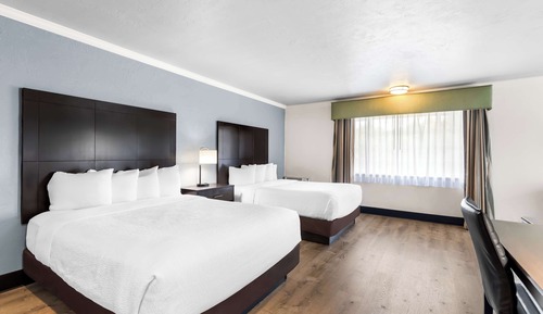 Standard Room, 2 Queen Beds, Non Smoking, Refrigerator & Microwave (with Single Sofabed;Larger Room)