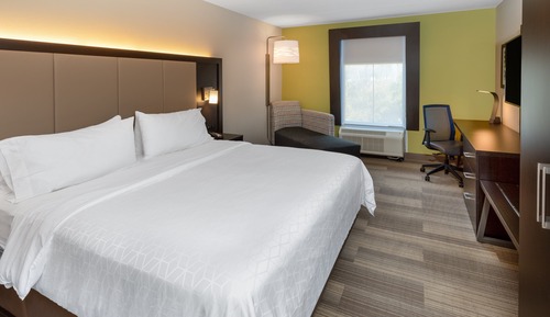 Standard Room, 1 King Bed, Accessible (Communications, Accessible, Tub)