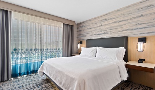 Suite, 1 King Bed, Non Smoking