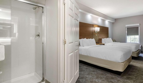 Standard Room, 2 Queen Beds, Non Smoking