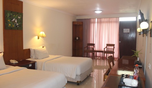 Superior Twin Room