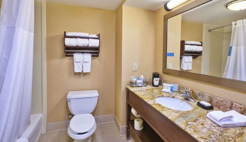 Room, 2 Queen Beds, Accessible, Non Smoking