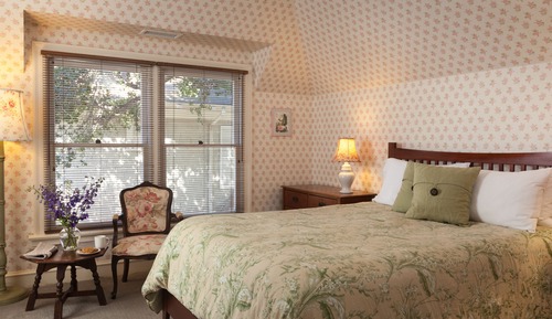 Room, 1 Queen Bed (Duchess)