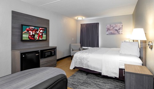 Superior Room, 1 King Bed (Smoke Free)