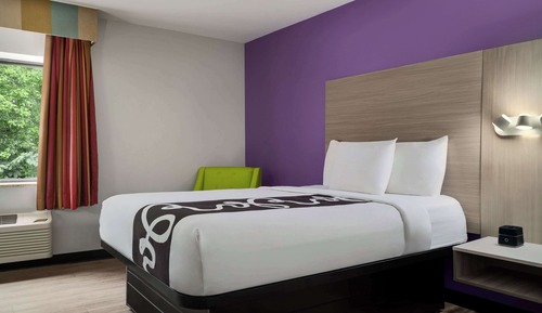 Room, 1 Double Bed, Accessible, Non Smoking (Mobility Accessible)