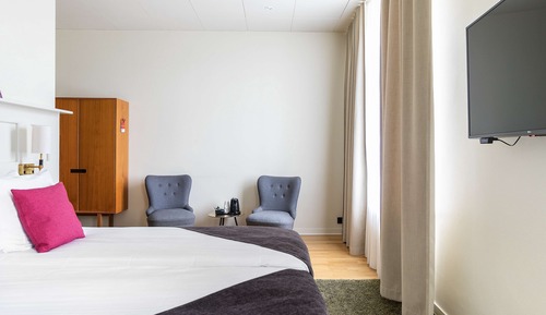Standard Double Room, 1 Queen Bed