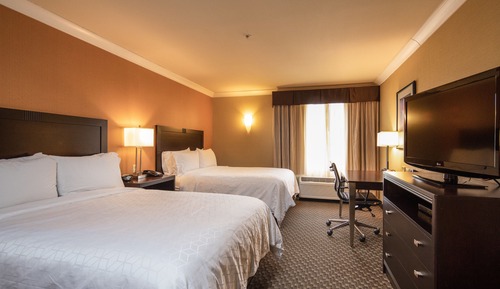 Standard Room, 2 Queen Beds, Accessible (Mobility, Accessible Tub)