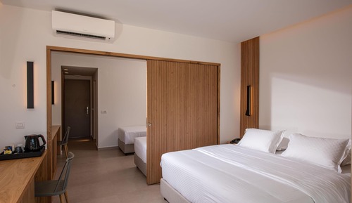 Premium Room