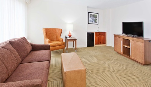 Suite, 1 King Bed, Non Smoking