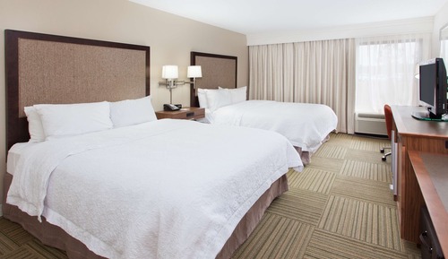 Room, 2 Queen Beds, Accessible, Non Smoking