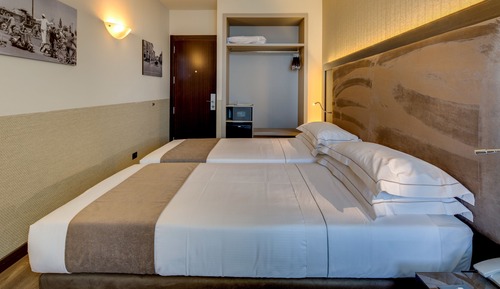 Superior Room, 2 Twin Beds, Non Smoking