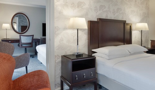 Deluxe Room, 2 Twin Beds, Non Smoking