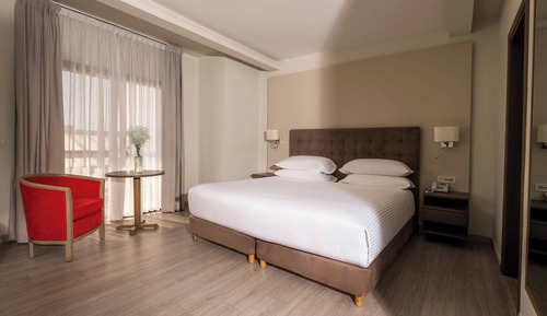 Premium Room, 1 King Bed