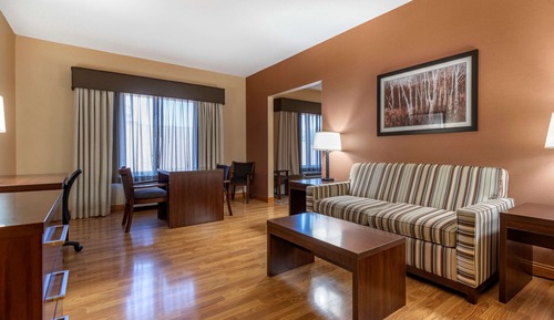 Suite, 1 King Bed, Non Smoking, Refrigerator & Microwave
