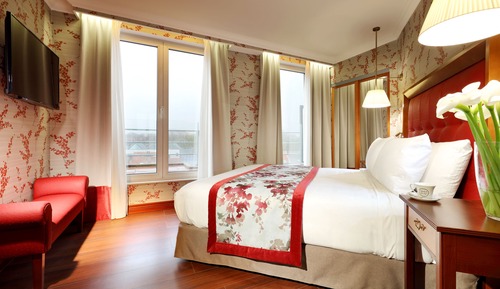 Deluxe Triple Room