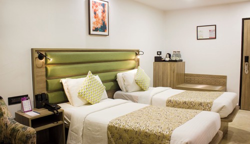 1 Bedroom Suite