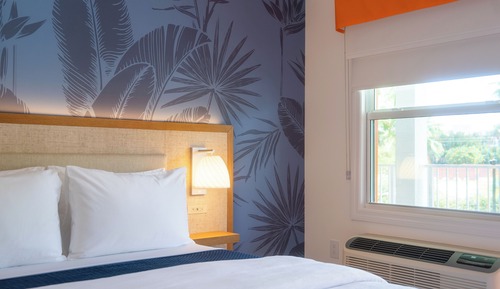 Deluxe Suite, 2 Queen Beds