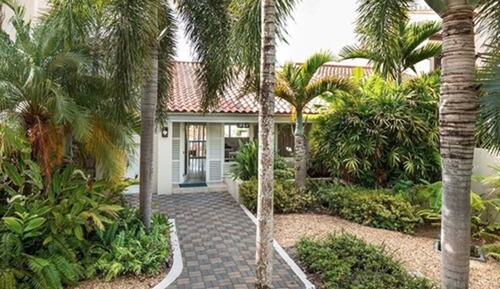 Room, 2 Bedrooms (Poinciana)