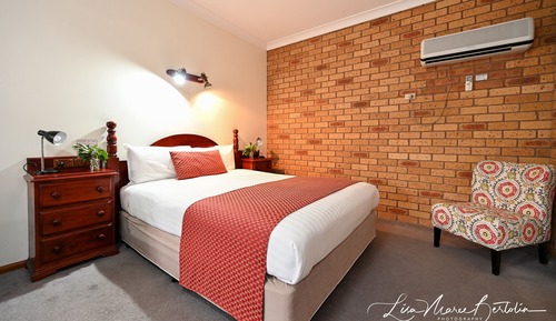Standard Queen Room
