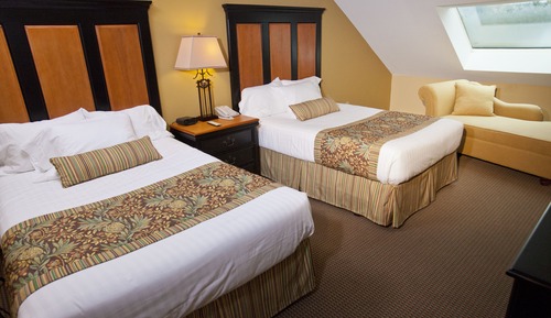 Room, 3 Bedrooms
