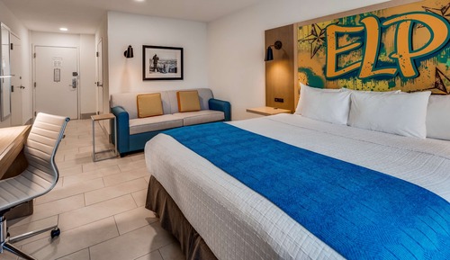 Standard Room, 1 King Bed, Non Smoking, Refrigerator (Larger Room;with Sofabed)