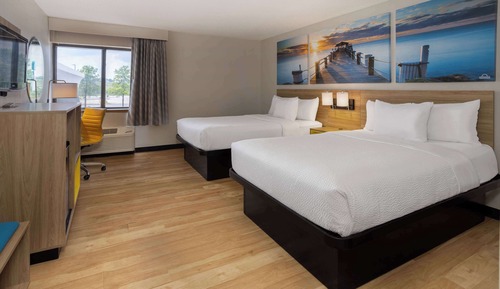 Deluxe Room, 2 Double Beds, Non Smoking