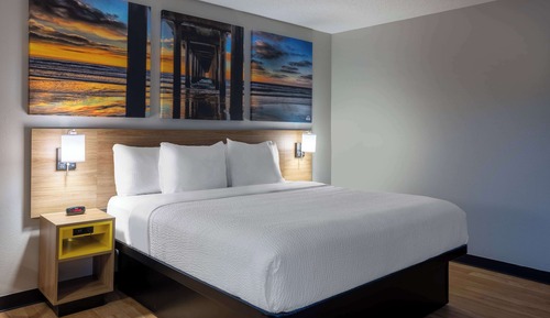 Studio Suite, 1 King Bed, Non Smoking