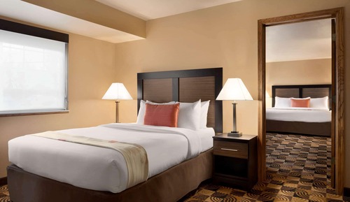 Suite, 2 Queen Beds, Non Smoking (Two Bedroom)