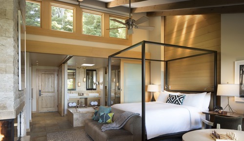 House, 1 King Bed (Pacific)