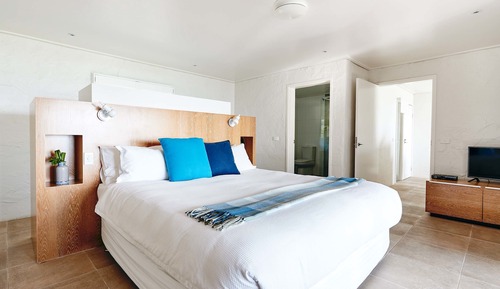 North Beachfront Suite