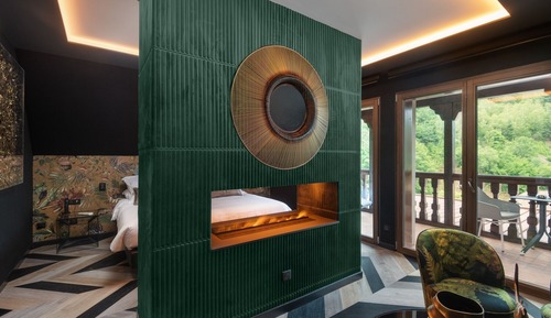 Luxury Suite (Mireille)