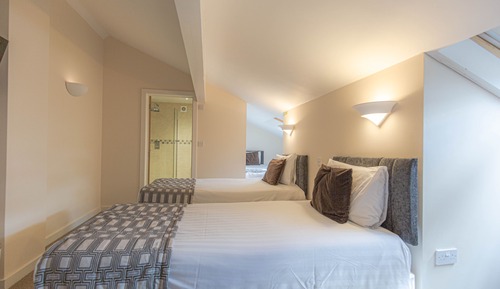 Superior Room, 3 Twin Beds, Non Smoking