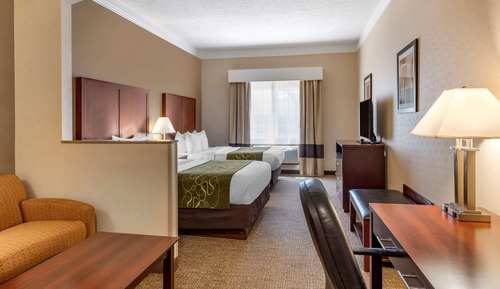 Suite, 2 Queen Beds, Non Smoking