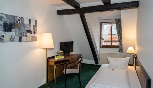 Standard Single Room