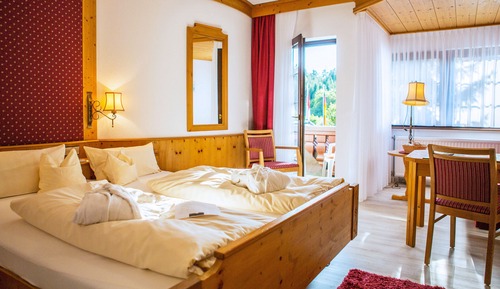 Superior Double Room, 1 King Bed, Balcony