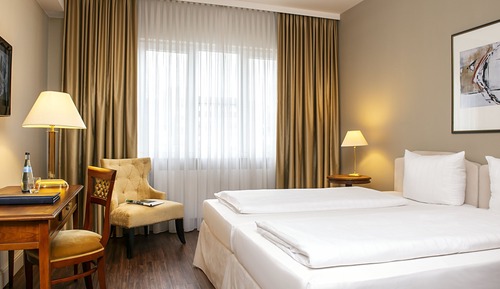 Superior Twin Room