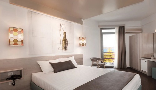 Twin Room, Partial Sea View