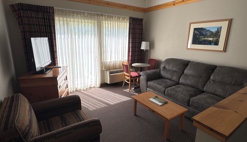 Deluxe Queen ADA-Wheelchair Accessible