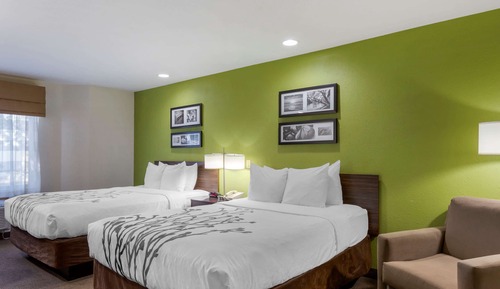 Standard Room, 2 Queen Beds, Non Smoking