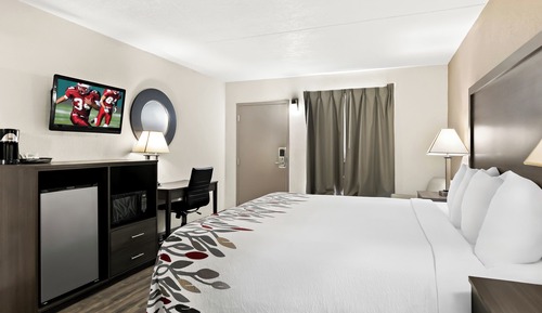 Superior Room, 1 King Bed, Accessible, Non Smoking