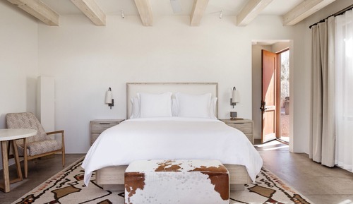 Deluxe Room, 1 King Bed, Non Smoking