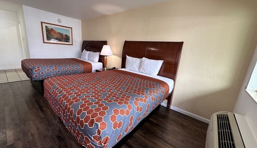 Standard Double Room, 2 Queen Beds