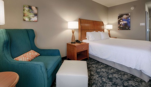 One King Bed, Non-Smoking